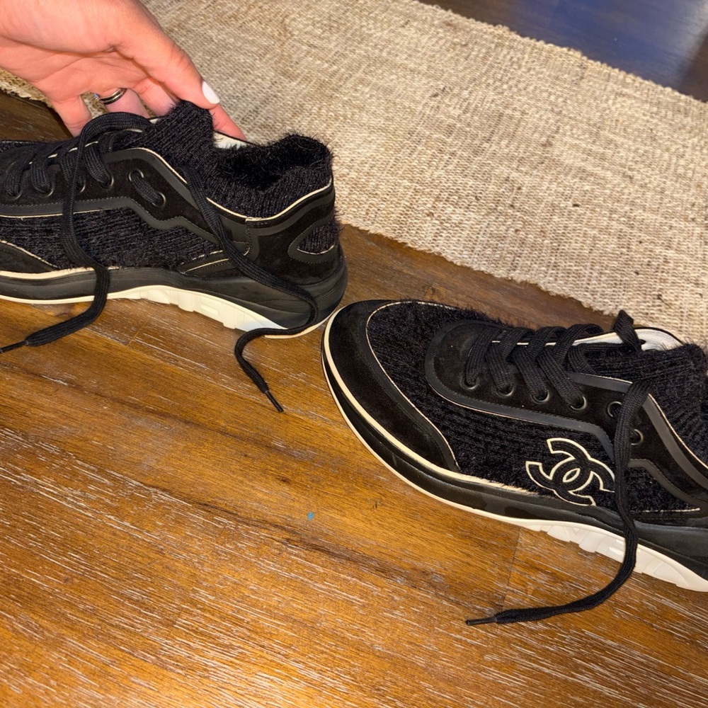 Chanel Black Tweed & Suede CC LaceUp Fuzzy Sneakers - Picture 8 of 11